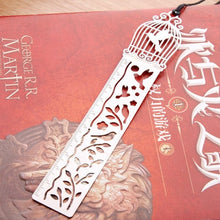Load image into Gallery viewer, Delicate cutout book mark