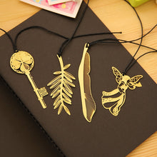 Load image into Gallery viewer, Metal bookmark Gold plated