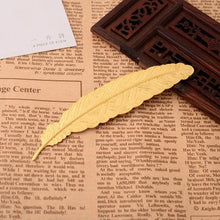 Load image into Gallery viewer, Creative metal silver plated Feather bookmark
